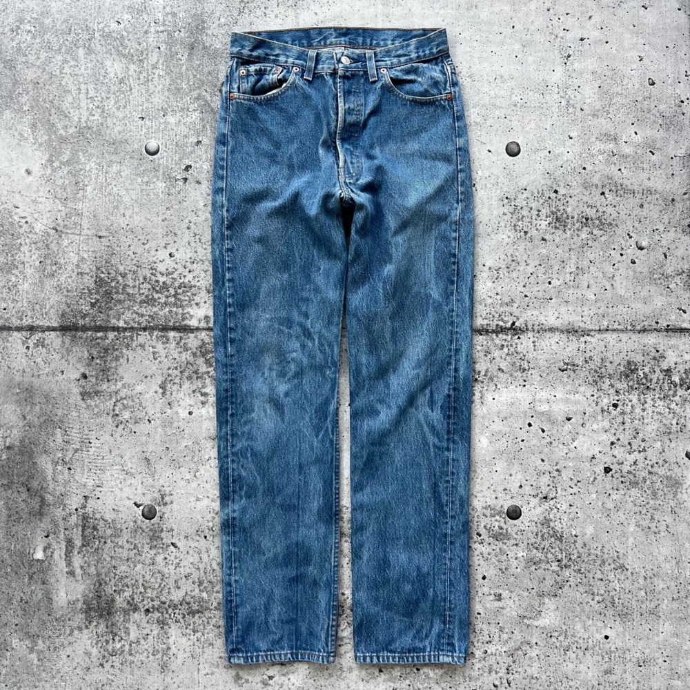 Vintage Levi's 501 Jeans Mens 30x32 Blue Button Fly Straight Red Bat Faded 90s